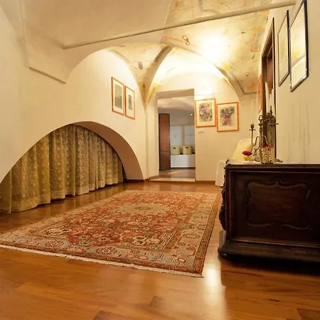 Relais Divo Laurentio Al Duomo *