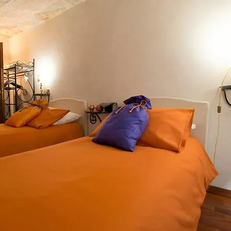 Relais Divo Laurentio Al Duomo * Γένοβα